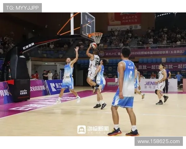 洲际杯赛场回顾杭州篮球队默契配合展现团队精神与战术智慧 洲际杯赛场回顾杭州篮球队默契配合展现团队精神与战术智慧